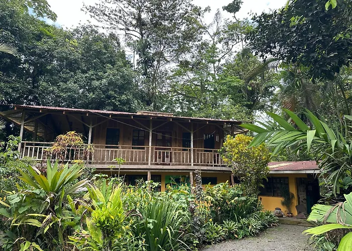 Casa Rio Blanco Eco Friendly B&B