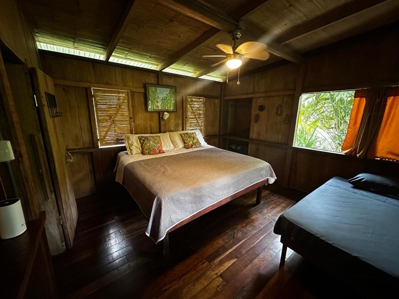 Casa Rio Blanco Eco Friendly Couette-café Guápiles